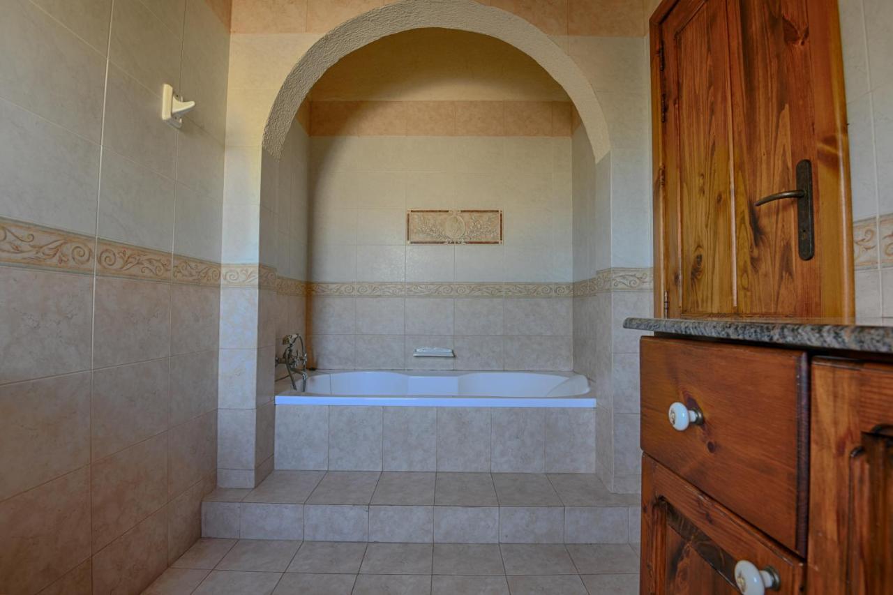 Il-Misrah Farmhouse Santu Pietru Kültér fotó